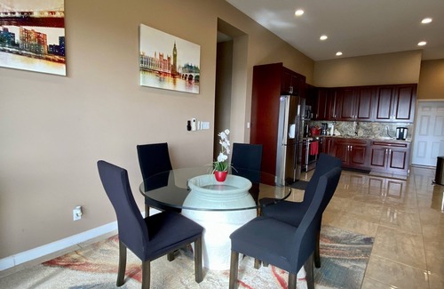 Kahala Casa | ¡Es el paraíso! ¡Ven y experimenta la calma y la serenidad con el canto de los pájaros!