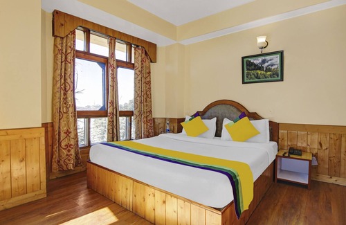 Chhota Shimla Hotel | Itsy By Treebo - Rajat Shimla With Valley View