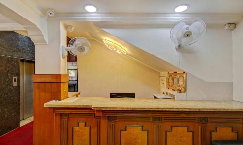 Rajajinagar Hotel | Itsy Hotels KES Residency, 10 Min From KSR Bengaluru City Junction