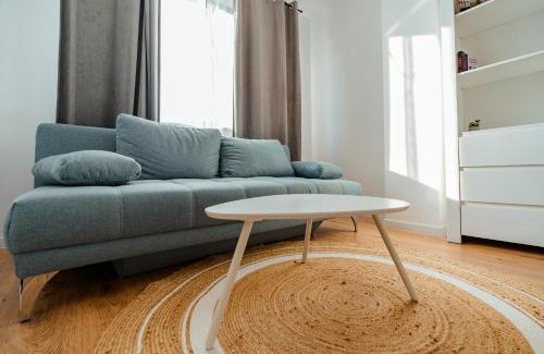 Pipera Apartamento | Ivory by Blvd 25B4 - Premium Studio with Garden View