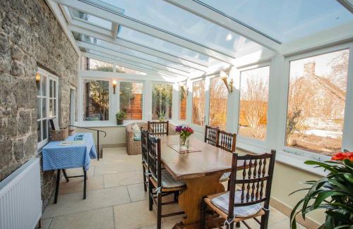 Pulborough Casa | IVY COTTAGE