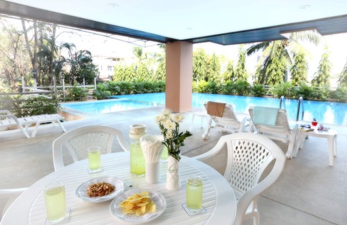 Si Racha Apartamento | J - Town Serviced Apartments