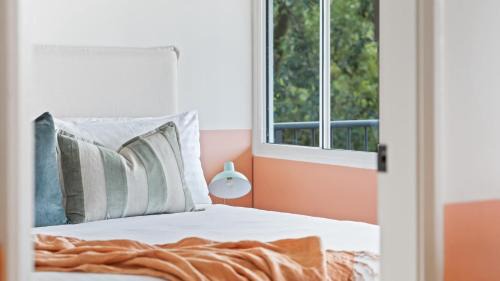 Terrigal Casa | Jack and Jills #107 Accom Holidays