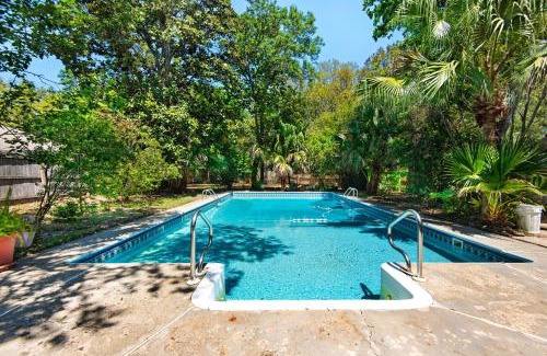 Gulf Breeze Apartamento | Jack's Place-Gulf Brz-Pool-Close to Bchs 2BD-1BT