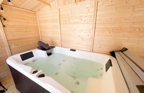 Lambezellec Apartamento | Jacuzzi au Cocon brestois