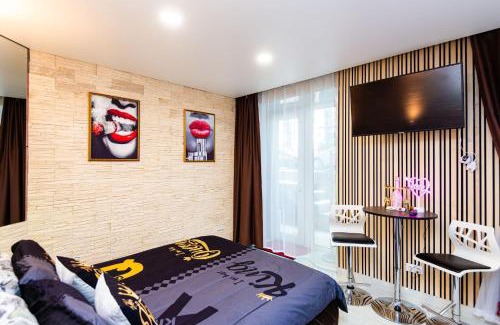 Palanga Apartamento | Jacuzzi studios 777
