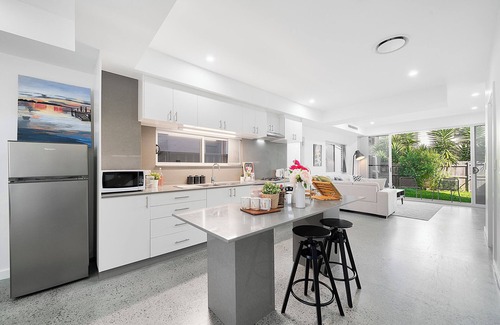 Petersham North Casa | Jam Home | Modern Stylish House Petersham close to Sydney CBD