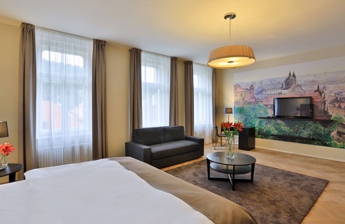 Mala Strana Hotel | James Hotel & Apartments