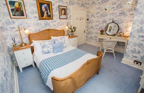 Merthyr Tydfil Casa | James' Place at Brynawel