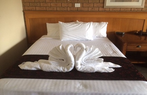 South Toowoomba Hotel | James Street Motor Inn