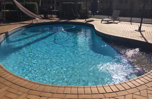 South Toowoomba Hotel | James Street Motor Inn