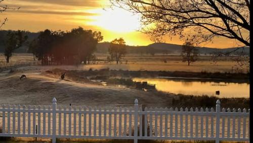 Broke Casa | Janie s Cottage Secluded Wine Country Home