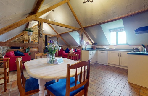 Hawkridge Cabaña | Jasper and Smiddy - joint booking, Hawkridge, Nr Dulverton