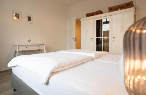 Dortmund Apartamento | JayBnB - Apartment direkt am Hafen mit Terrasse und UHD TV