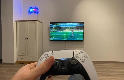 Dortmund Apartamento | JayBnB - PS5 55 Zoll 4K TV Gaming Apartment