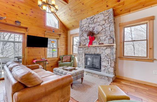 Jeffersonville Casa | Jeffersonville Home with Deck Near Hiking and Climbing