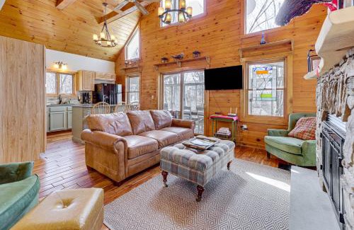Jeffersonville Casa | Jeffersonville Home with Deck Near Hiking and Climbing