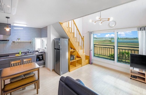 Hallim Casa | Jeju Gosanirang Pension
