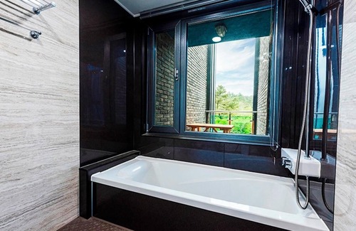 Hallim Casa | Jeju One Pine Tree Pension
