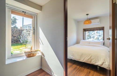 Andeok Casa | Jeju Sagaeoreum Dockchae