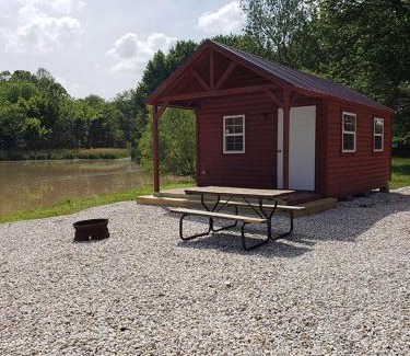 Pittsfield Otro | Jellystone Park at Pine Lakes