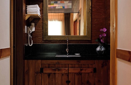 Kaeksa Hotel | Jeonju Wangyijimil Hanok Hotel