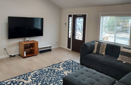 Keansburg Casa | Jersey Shore Getaway! 5 mins to beach and free parking