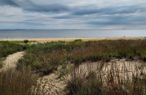 Keansburg Casa | Jersey Shore Getaway! 5 mins to beach and free parking