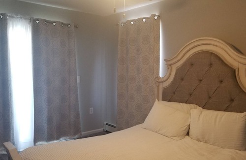 Bayville Casa | Jersey Shore House- 2 Blocks from the beach in Ocean Gate