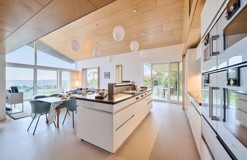 Wimborne Casa | Jessamy - sleeps 8 guests in 4 bedrooms