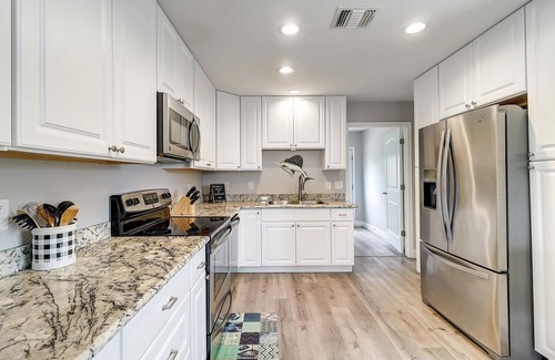 Rockport Casa | Jewel's Peace Of Paradise 2 Bedroom Home by RedAwning