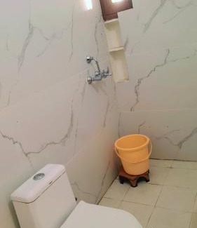 Jaipur Complejo | Jhalana Retret Rooms ,Farm ,Pool, Mountain view