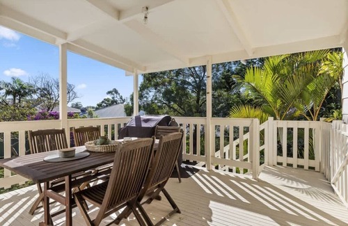 Narrawallee Casa | Jillby's House - 3 BR home near Narrawallee Beach