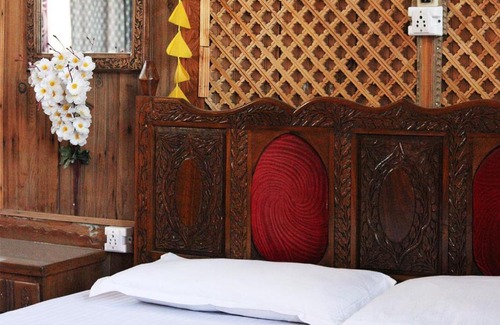 Srinagar Alquiler De Eote | Jimmy's Houseboats