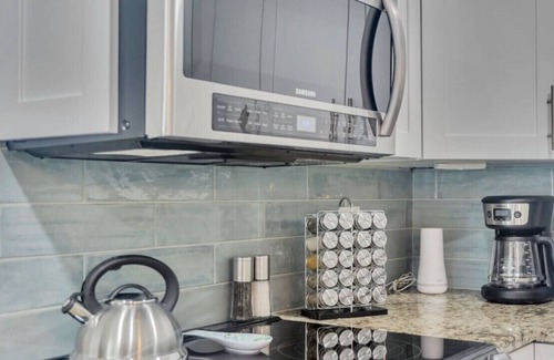 Redington Beach Casa | JLI Coastal Retreat - Five Star Gem by the Sea!