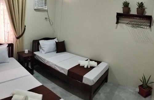 Puerto Princesa City Centre Casa | JMorino Pension House