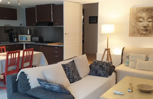 Ensues-la-Redonne Apartamento | Joli Appartement Avec Jardin sur la Côte Bleue