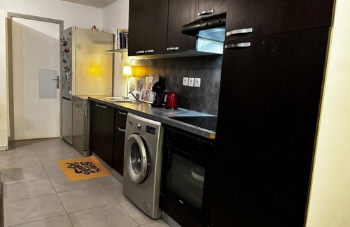 Lattes Apartamento | Joli Appartement Dans Petite Résidence Privée, Très Calme