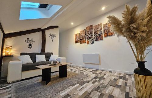Decize Apartamento | Joli appartement mansardé