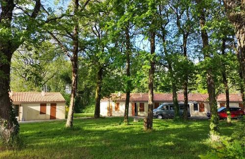 Mareuil-Sur-Lay-Dissais Complejo | Joli Cottage Familly 2 chambres au Village Vacances été