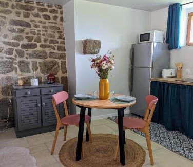 Lassay-les-Chateaux Apartamento | Joli studio à la campagne