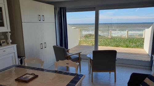 Hardelot-Plage Apartamento | Joli studio Hardelot face mer, à 100m du centre-ville!