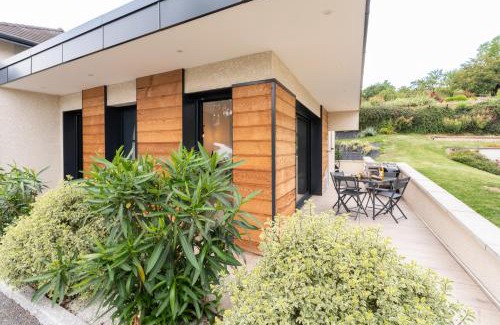 Vallieres Apartamento | Joli T1 Bis avec Chambre - Cuisine - Salle de Bain