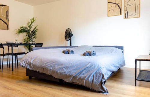 Le Peage-de-Roussillon Apartamento | Joli T2 calme / centre-ville