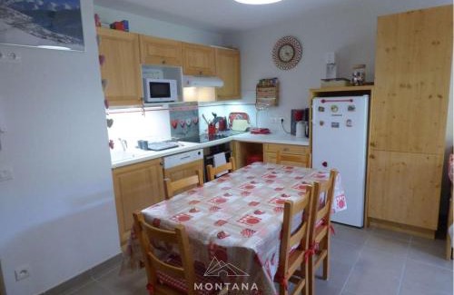 Le Grand-Bornand Apartamento | Joli T2 pour 6 pers, balcon sud, face aux pistes, proche commerces, Le Grand-Bornand - FR-1-458-185