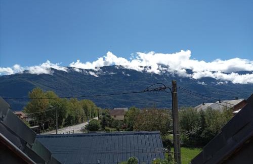 Gilly-sur-Isere Casa | Jolie chambre châlet Chez Marine