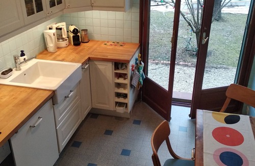 Les Trois Lucs Villa | Jolie Villa Avec Piscine Privée et Grand Jardin Idéal Pour 3 Familles