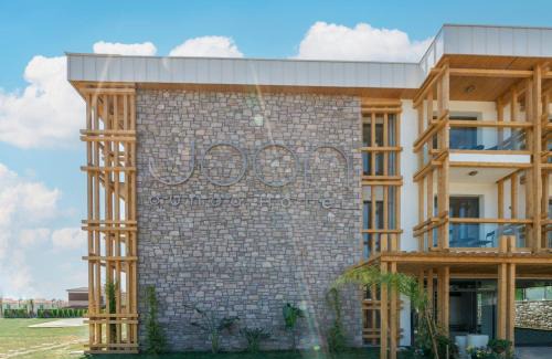 Ayvalik Hotel | Joon Cunda