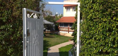 Menahemia Apartamento | Jordan Valley one room apartment