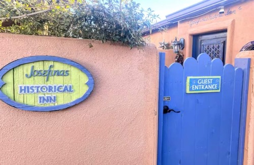 Mesilla Apartamento | Josefina's King Suite in Historic Old Mesilla Plaza.
